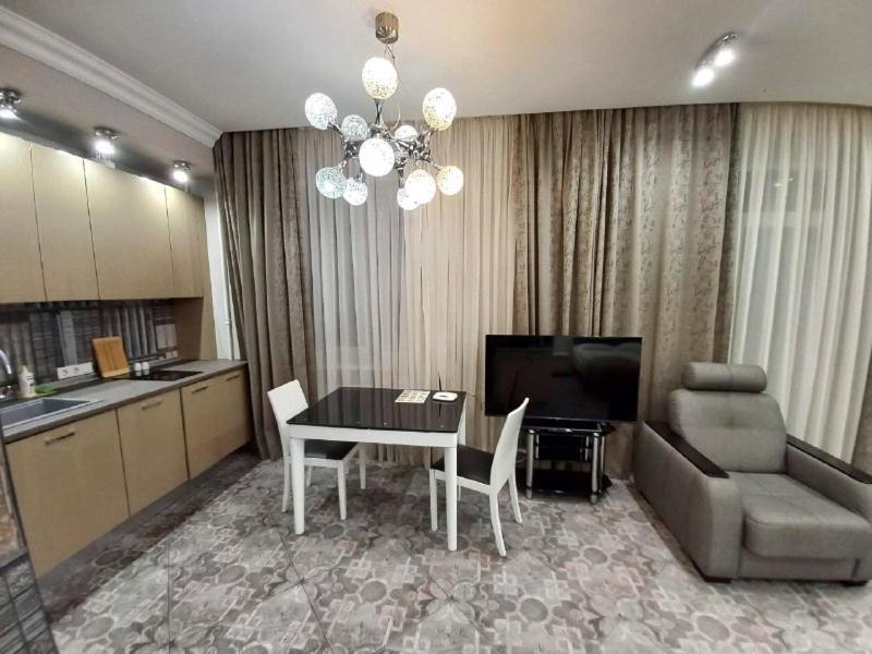 Inn Home Apartments-Olimpiysky Stadium Area Kiev Ngoại thất bức ảnh