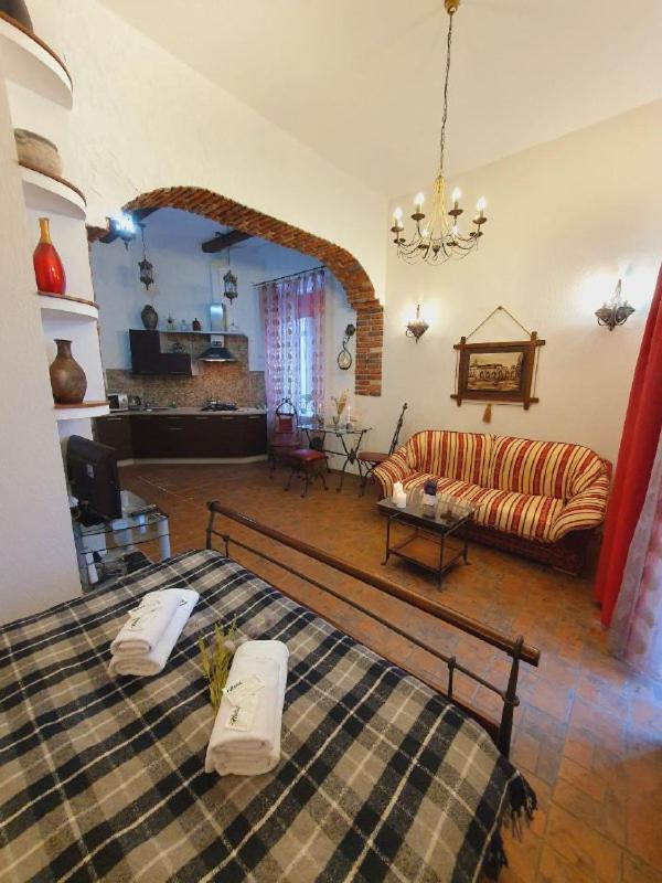 Inn Home Apartments-Olimpiysky Stadium Area Kiev Ngoại thất bức ảnh